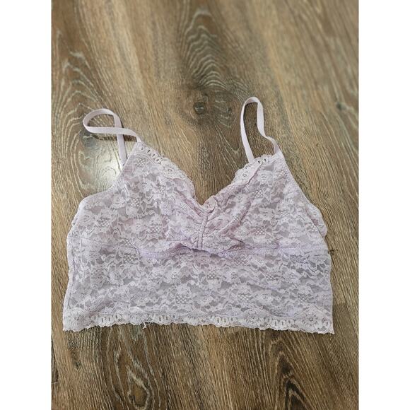 Victoria's‎ Secret Women's White Lace Bralette - Size Small #16 - Picture 1 of 5